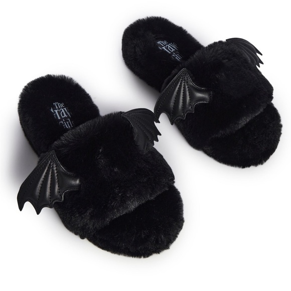 the grave girls Shoes - The Grave Girls Shadowed Visions Furry Slides Size 7​​​